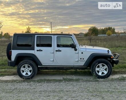 Сірий Джип Wrangler, об'ємом двигуна 3.8 л та пробігом 150 тис. км за 25800 $, фото 4 на Automoto.ua