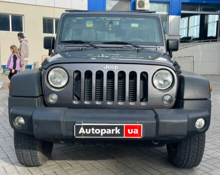 Сірий Джип Wrangler, об'ємом двигуна 2.8 л та пробігом 110 тис. км за 26990 $, фото 1 на Automoto.ua