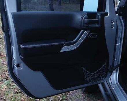 Серый Джип Вранглер, объемом двигателя 3.6 л и пробегом 68 тыс. км за 25555 $, фото 19 на Automoto.ua