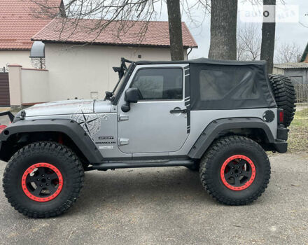 Сірий Джип Wrangler, об'ємом двигуна 3.6 л та пробігом 110 тис. км за 26500 $, фото 3 на Automoto.ua