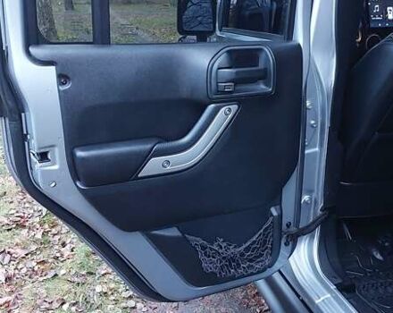 Серый Джип Вранглер, объемом двигателя 3.6 л и пробегом 68 тыс. км за 25555 $, фото 25 на Automoto.ua