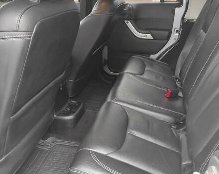 Серый Джип Вранглер, объемом двигателя 3.6 л и пробегом 117 тыс. км за 28500 $, фото 14 на Automoto.ua