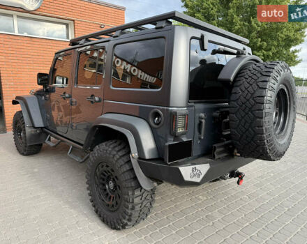 Сірий Джип Wrangler, об'ємом двигуна 3.6 л та пробігом 100 тис. км за 35000 $, фото 26 на Automoto.ua