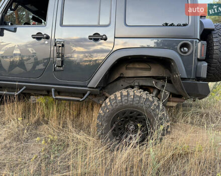 Сірий Джип Wrangler, об'ємом двигуна 3.6 л та пробігом 100 тис. км за 35000 $, фото 16 на Automoto.ua