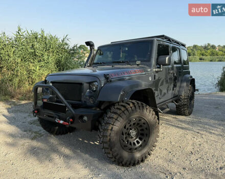 Сірий Джип Wrangler, об'ємом двигуна 3.6 л та пробігом 100 тис. км за 35000 $, фото 24 на Automoto.ua