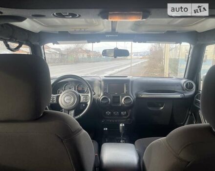 Сірий Джип Wrangler, об'ємом двигуна 3.6 л та пробігом 130 тис. км за 21950 $, фото 16 на Automoto.ua