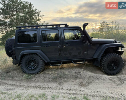 Сірий Джип Wrangler, об'ємом двигуна 3.6 л та пробігом 100 тис. км за 35000 $, фото 18 на Automoto.ua