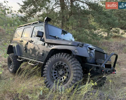Сірий Джип Wrangler, об'ємом двигуна 3.6 л та пробігом 100 тис. км за 35000 $, фото 20 на Automoto.ua