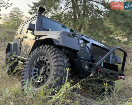 Сірий Джип Wrangler, об'ємом двигуна 3.6 л та пробігом 100 тис. км за 35000 $, фото 19 на Automoto.ua