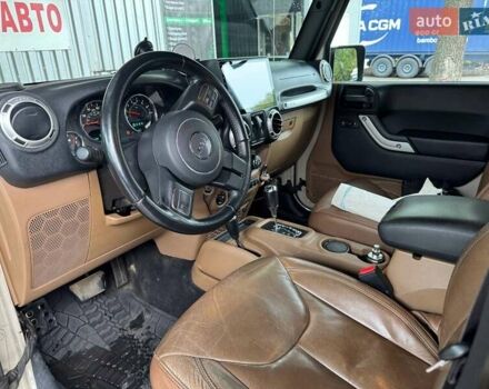 Серый Джип Вранглер, объемом двигателя 3.6 л и пробегом 170 тыс. км за 28000 $, фото 8 на Automoto.ua