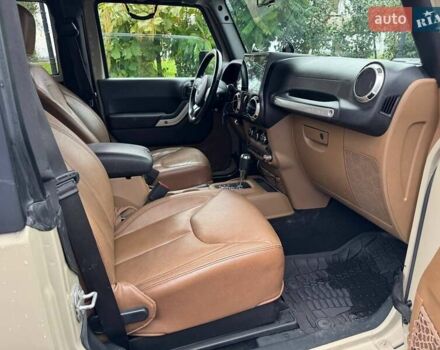 Серый Джип Вранглер, объемом двигателя 3.6 л и пробегом 170 тыс. км за 28000 $, фото 9 на Automoto.ua
