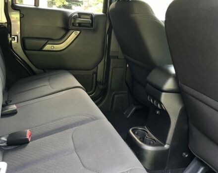 Сірий Джип Wrangler, об'ємом двигуна 3.6 л та пробігом 52 тис. км за 29999 $, фото 4 на Automoto.ua