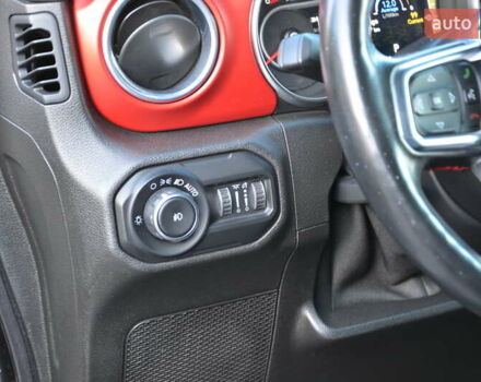 Серый Джип Вранглер, объемом двигателя 2 л и пробегом 50 тыс. км за 37999 $, фото 25 на Automoto.ua