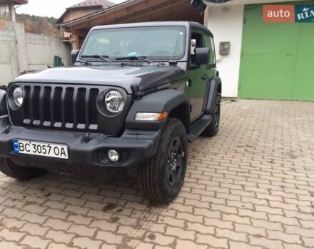 Джип Wrangler 2018 у Львові на Automoto.ua Сірий Джип Wrangler, об'ємом двигуна 3.6 л та пробігом 17 тис. км за 32000 $, фото 2 на Automoto.ua