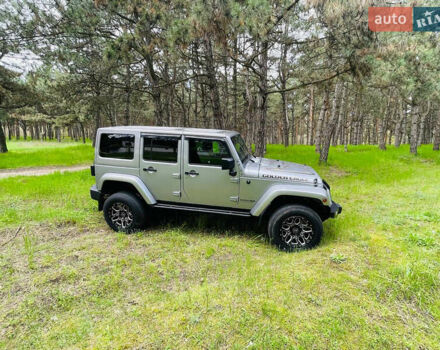 Сірий Джип Wrangler, об'ємом двигуна 3.6 л та пробігом 65 тис. км за 39000 $, фото 2 на Automoto.ua