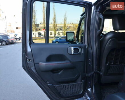 Серый Джип Вранглер, объемом двигателя 2 л и пробегом 50 тыс. км за 37999 $, фото 38 на Automoto.ua