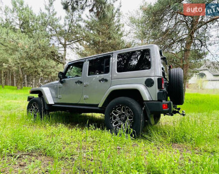 Сірий Джип Wrangler, об'ємом двигуна 3.6 л та пробігом 65 тис. км за 39000 $, фото 26 на Automoto.ua