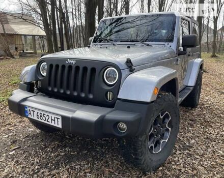 Сірий Джип Wrangler, об'ємом двигуна 3.6 л та пробігом 71 тис. км за 27300 $, фото 2 на Automoto.ua