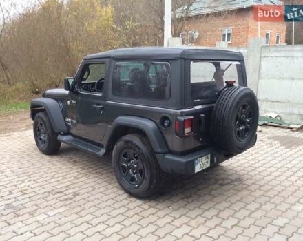 Джип Wrangler 2018 у Львові на Automoto.ua Сірий Джип Wrangler, об'ємом двигуна 3.6 л та пробігом 17 тис. км за 32000 $, фото 4 на Automoto.ua