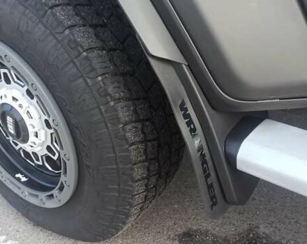 Серый Джип Вранглер, объемом двигателя 2 л и пробегом 89 тыс. км за 33000 $, фото 3 на Automoto.ua