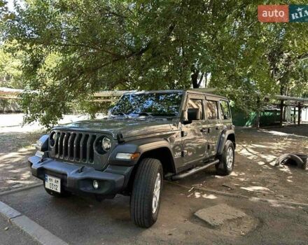 Джип Вранглер 2019 в Одессе на Automoto.ua Серый Джип Вранглер, объемом двигателя 3.6 л и пробегом 55 тыс. км за 39999 $, фото 5 на Automoto.ua