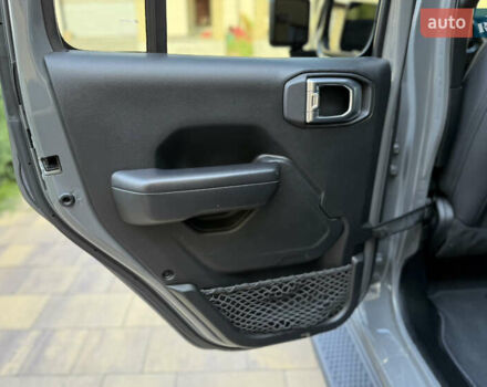 Сірий Джип Wrangler, об'ємом двигуна 3.6 л та пробігом 90 тис. км за 31900 $, фото 25 на Automoto.ua