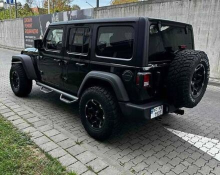 Сірий Джип Wrangler, об'ємом двигуна 2 л та пробігом 28 тис. км за 32000 $, фото 4 на Automoto.ua
