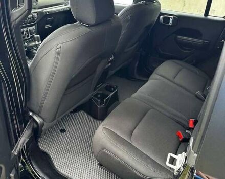 Сірий Джип Wrangler, об'ємом двигуна 2 л та пробігом 28 тис. км за 32000 $, фото 17 на Automoto.ua