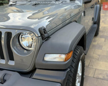 Сірий Джип Wrangler, об'ємом двигуна 3.6 л та пробігом 90 тис. км за 31900 $, фото 13 на Automoto.ua