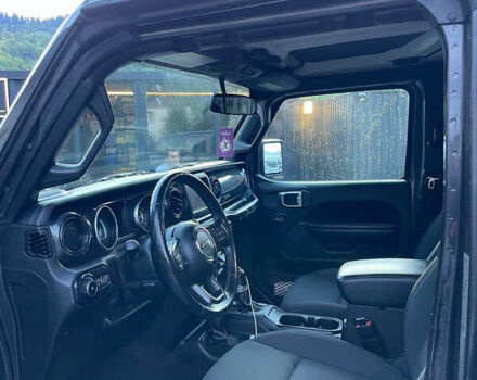 Серый Джип Вранглер, объемом двигателя 2 л и пробегом 103 тыс. км за 34000 $, фото 9 на Automoto.ua