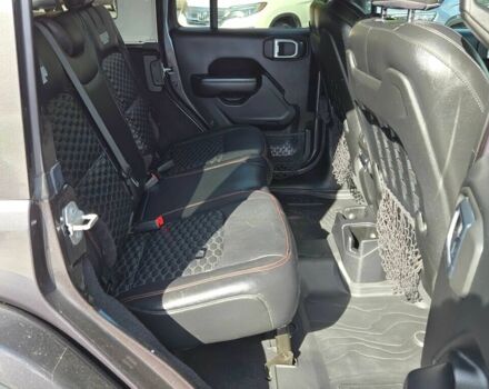 Джип Wrangler 2020 у Житомирі на Automoto.ua Сірий Джип Wrangler, об'ємом двигуна 3.6 л та пробігом 50 тис. км за 41000 $, фото 13 на Automoto.ua