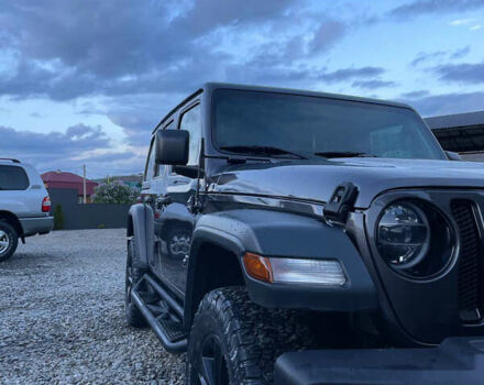 Серый Джип Вранглер, объемом двигателя 2 л и пробегом 103 тыс. км за 34000 $, фото 2 на Automoto.ua