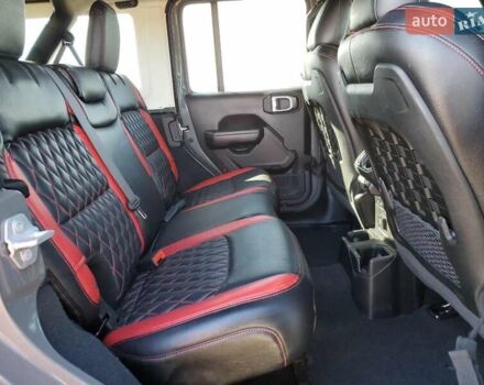 Сірий Джип Wrangler, об'ємом двигуна 3.6 л та пробігом 48 тис. км за 16000 $, фото 10 на Automoto.ua