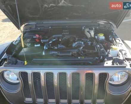 Сірий Джип Wrangler, об'ємом двигуна 3.6 л та пробігом 48 тис. км за 16000 $, фото 11 на Automoto.ua