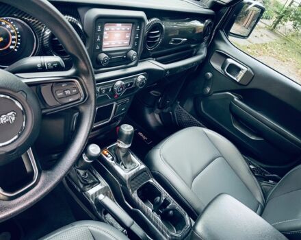 Джип Вранглер 2021 в Киеве на Automoto.ua Серый Джип Вранглер, объемом двигателя 3.6 л и пробегом 142 тыс. км за 31000 $, фото 13 на Automoto.ua