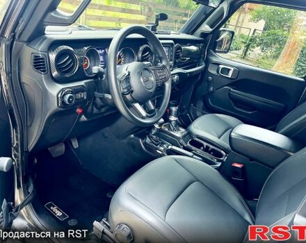 Серый Джип Вранглер, объемом двигателя 3.6 л и пробегом 142 тыс. км за 31000 $, фото 6 на Automoto.ua