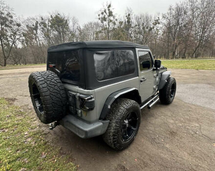 Серый Джип Вранглер, объемом двигателя 2 л и пробегом 78 тыс. км за 30000 $, фото 7 на Automoto.ua