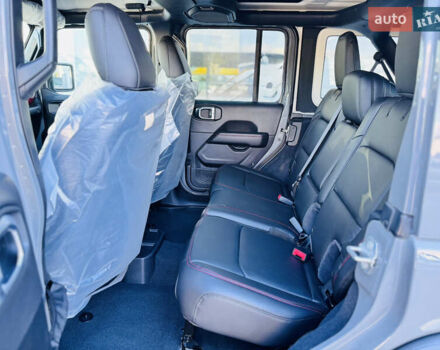 Серый Джип Вранглер, объемом двигателя 2 л и пробегом 2 тыс. км за 64000 $, фото 6 на Automoto.ua