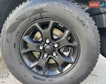 Сірий Джип Wrangler, об'ємом двигуна 3.61 л та пробігом 25 тис. км за 41500 $, фото 6 на Automoto.ua