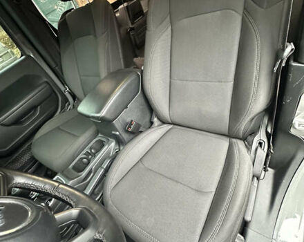 Серый Джип Вранглер, объемом двигателя 2 л и пробегом 78 тыс. км за 30000 $, фото 25 на Automoto.ua