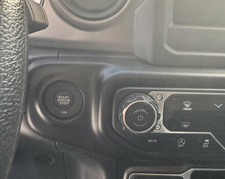 Сірий Джип Wrangler, об'ємом двигуна 3.61 л та пробігом 25 тис. км за 41500 $, фото 9 на Automoto.ua