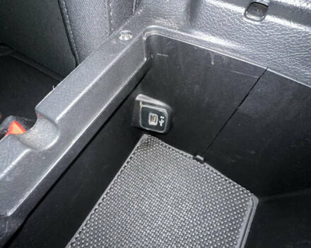 Серый Джип Вранглер, объемом двигателя 2 л и пробегом 78 тыс. км за 30000 $, фото 24 на Automoto.ua