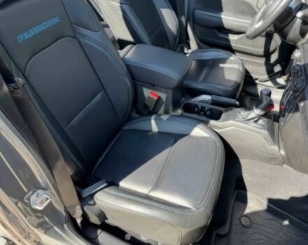 Серый Джип Вранглер, объемом двигателя 2 л и пробегом 14 тыс. км за 35000 $, фото 7 на Automoto.ua