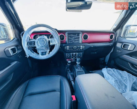 Серый Джип Вранглер, объемом двигателя 2 л и пробегом 2 тыс. км за 64000 $, фото 9 на Automoto.ua