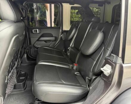 Сірий Джип Wrangler, об'ємом двигуна 2 л та пробігом 22 тис. км за 19000 $, фото 11 на Automoto.ua