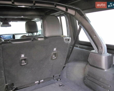 Сірий Джип Wrangler, об'ємом двигуна 2 л та пробігом 21 тис. км за 43900 $, фото 73 на Automoto.ua