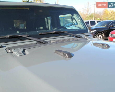 Сірий Джип Wrangler, об'ємом двигуна 2 л та пробігом 21 тис. км за 43900 $, фото 23 на Automoto.ua