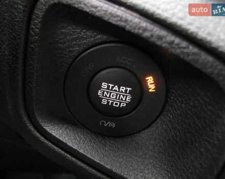 Сірий Джип Wrangler, об'ємом двигуна 2 л та пробігом 21 тис. км за 43900 $, фото 103 на Automoto.ua