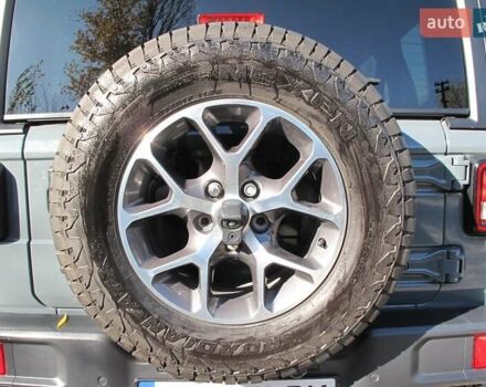 Сірий Джип Wrangler, об'ємом двигуна 2 л та пробігом 21 тис. км за 43900 $, фото 29 на Automoto.ua