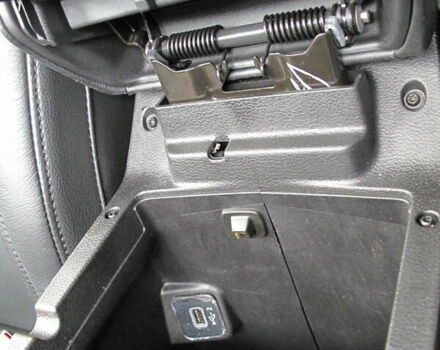 Сірий Джип Wrangler, об'ємом двигуна 2 л та пробігом 21 тис. км за 43900 $, фото 117 на Automoto.ua